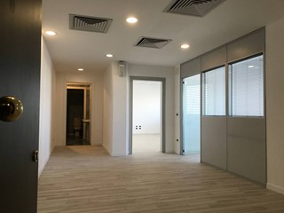 Ufficio in Affitto a Villorba, 1'200&euro;, 170 m²