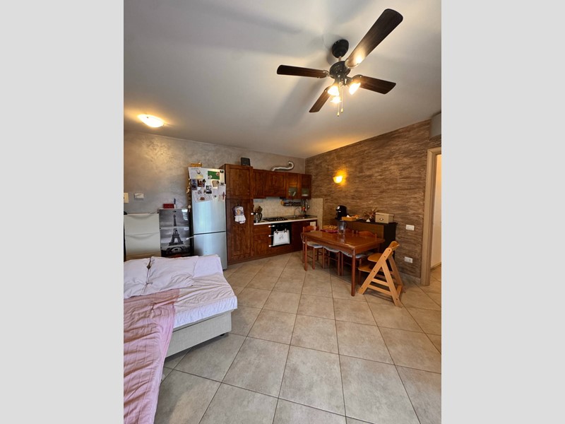 Quadrilocale in Vendita a Magliano di Tenna, 135'000€, 69 m²