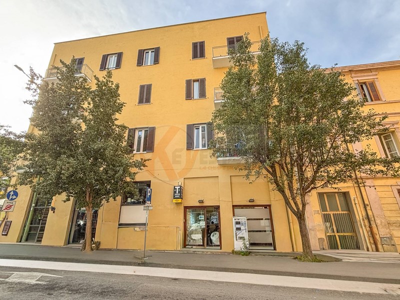 Attività commerciale in Vendita a Sassari, 240'000&euro;, 40 m²