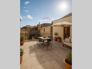 Casa Indipendente in Vendita a Caltagirone, 13'000&euro;, 119 m²