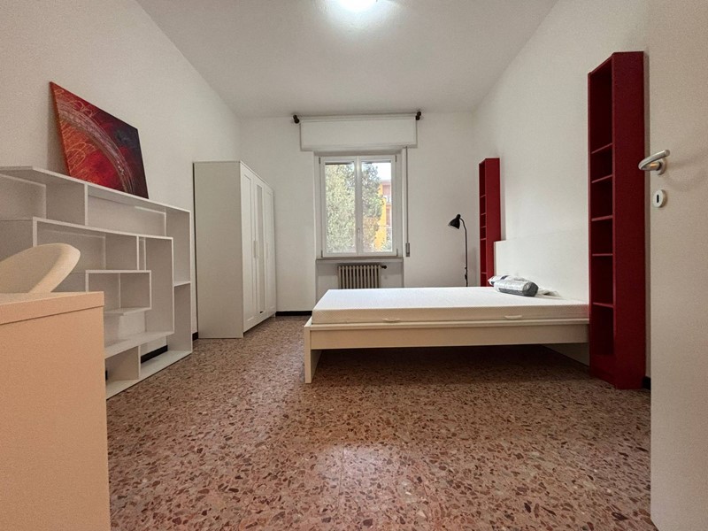 Trilocale in Affitto a Piacenza, 700€, 75 m²