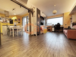 Trilocale in Vendita a Piacenza, 278'000€, 102 m²