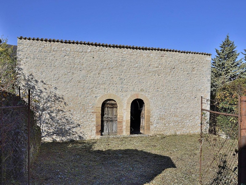 Rustico in Vendita a Vallo di Nera, 65'000€, 150 m²