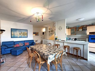 Appartamento in Vendita a Viareggio, 570'000€, 158 m²