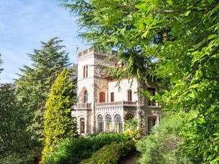 Villa in Vendita a Varese, 1'800'000&euro;, 377 m²