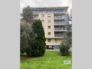 Quadrilocale in Vendita a Alessandria, 85'000€, 124 m²
