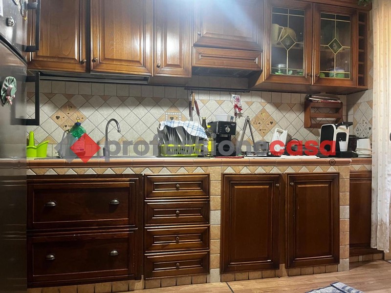 Casa Indipendente in Vendita a Catania, 228'000&euro;, 155 m²