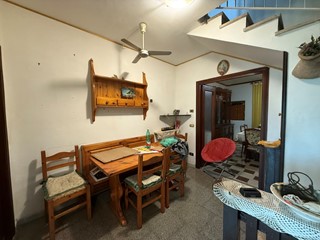 Casa Indipendente in Vendita a Grottaferrata, 229'000&euro;, 100 m²