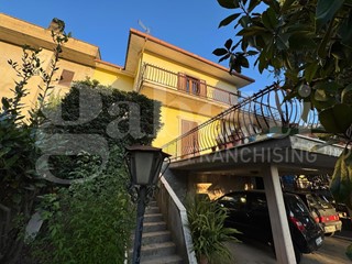 Trilocale in Vendita a Marino, 259'000€, 98 m²