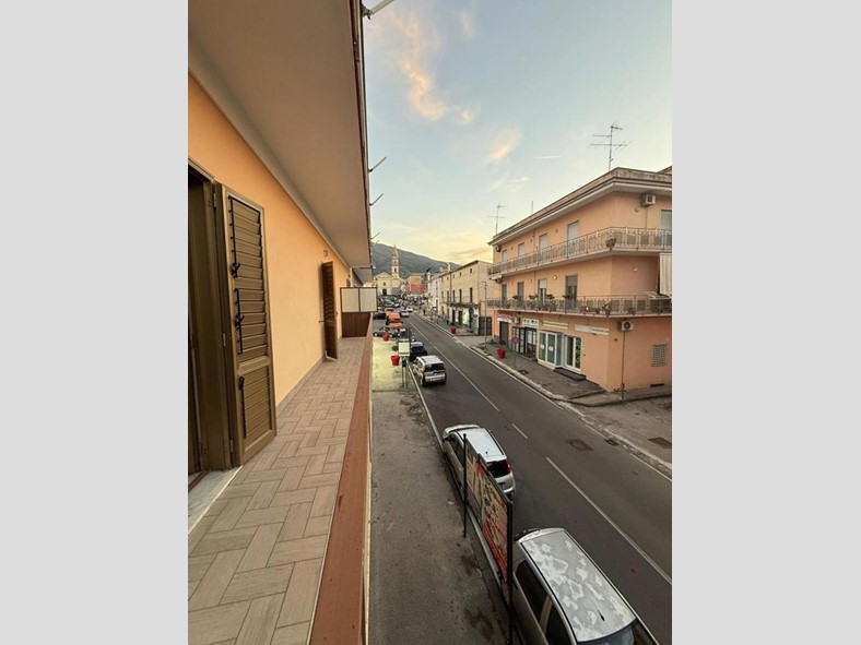 Appartamento in Affitto a Sant'Anastasia, 600&euro;, 106 m²