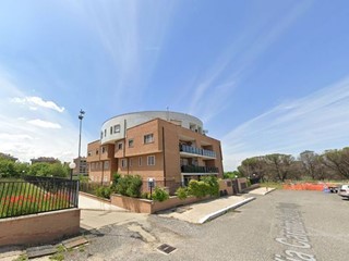 Appartamento in Vendita a Roma, zona COLLE DEGLI ABETI, 118'850€, 102 m²