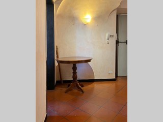 Appartamento in Vendita a Imperia, zona Porto Maurizio, 350'000€, 210 m²