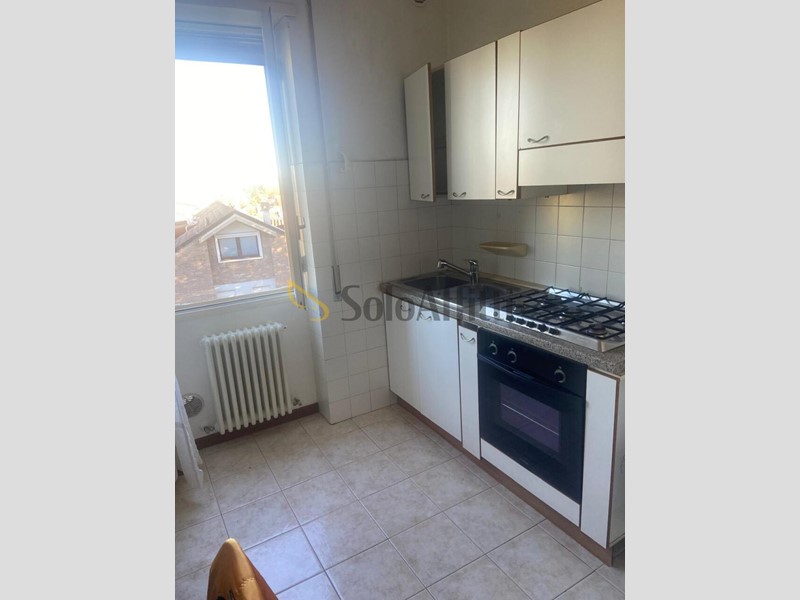 Appartamento in Affitto a Padova, zona Forcellini/Nazareth, 1'400€, 120 m², arredato