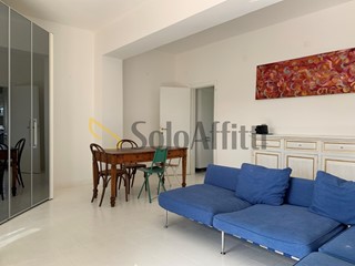 Bilocale in Affitto a Catanzaro, zona Rione De Filippis, 550&euro;, 80 m², arredato