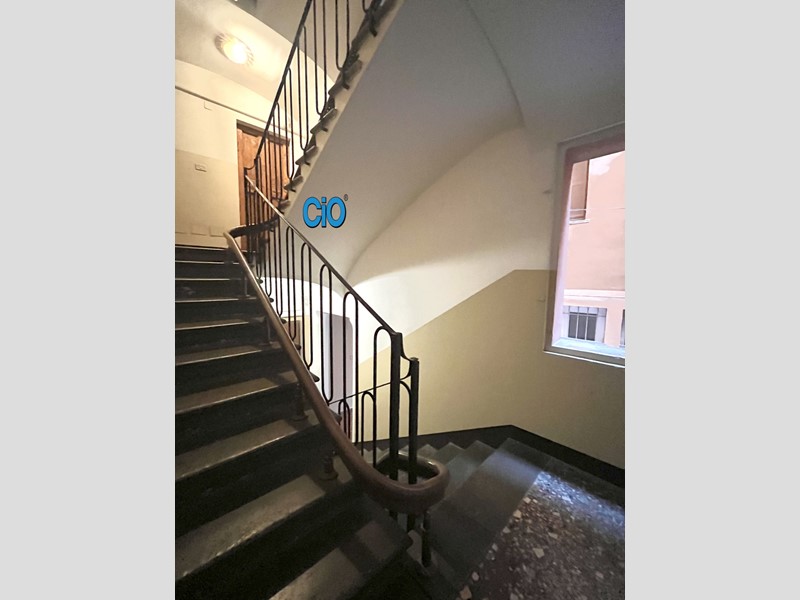 Ufficio in Vendita a Bologna, 338'000€, 100 m²