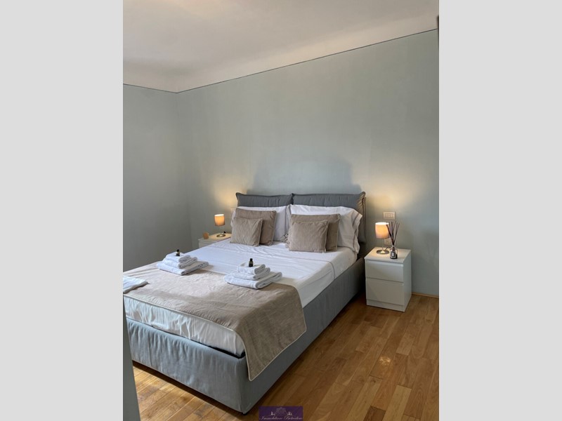 Appartamento in Vendita a Firenze, zona Soffiano, 595'000€, 210 m²