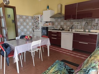 Quadrilocale in Vendita a San Gregorio di Catania, zona Centrale, 145'000€, 140 m²