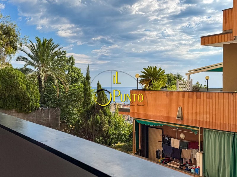 Trilocale in Affitto a Sanremo, 750&euro;, 83 m²