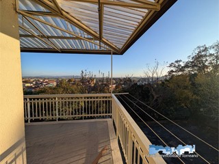 Quadrilocale in Vendita a Ivrea, 145'000&euro;, 103 m²