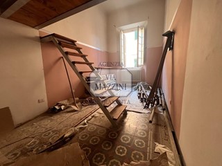 Trilocale in Vendita a Pietrasanta, 230'000&euro;, 60 m²