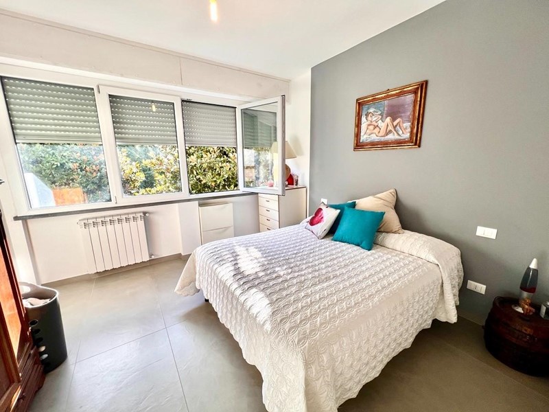 Appartamento in Vendita a Pietrasanta, 420'000€, 100 m², arredato