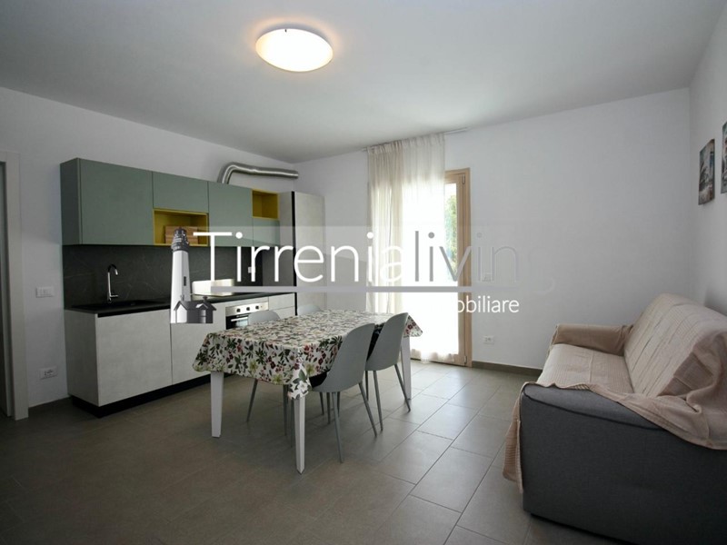 Trilocale in Affitto a Pisa, zona Calambrone, 1'100€, 80 m², arredato