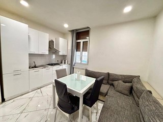 Trilocale in Vendita a Alessandria, 85'000€, 80 m²