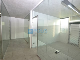 Ufficio in Affitto a Padova, 950€, 85 m²