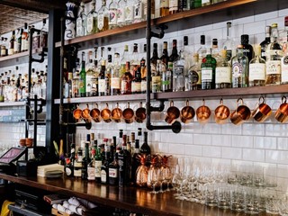 Attività commerciale in Vendita a Busto Arsizio, 169'500&euro;, 205 m²