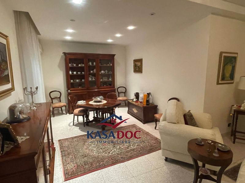 Trilocale in Vendita a Catanzaro, 168'000&euro;, 104 m²