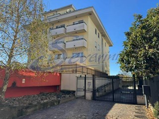Trilocale in Vendita a Como, 197'000€, 70 m²