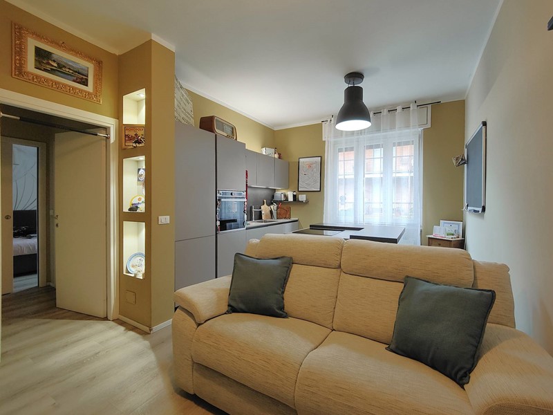 Bilocale in Vendita a Grugliasco, 105'000&euro;, 57 m²