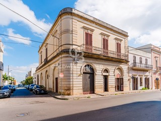 Casa Indipendente in Vendita a Galatina, 620'000&euro;, 462 m²