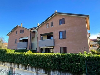 Quadrilocale in Vendita a Carnate, 265'000&euro;, 126 m²