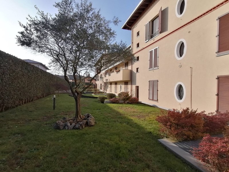 Quadrilocale in Vendita a Triuggio, 235'000&euro;, 140 m²