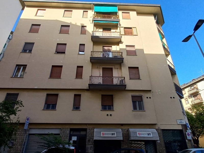 Trilocale in Vendita a Firenze, 219'000€, 65 m²