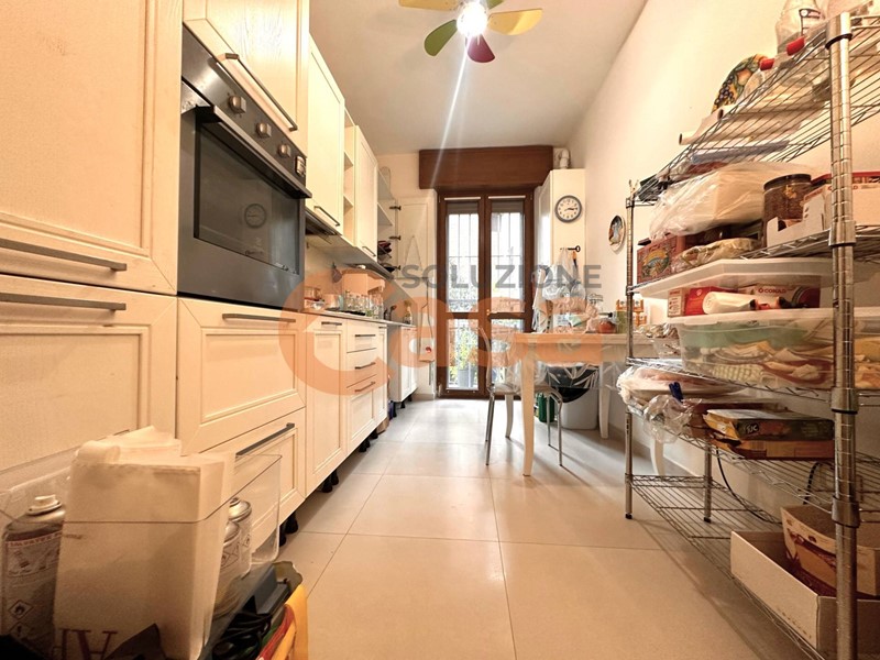 Bilocale in Vendita a Piacenza, 133'000€, 83 m²
