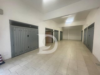 Box in Vendita a Pescara, 85'000€, 20 m²