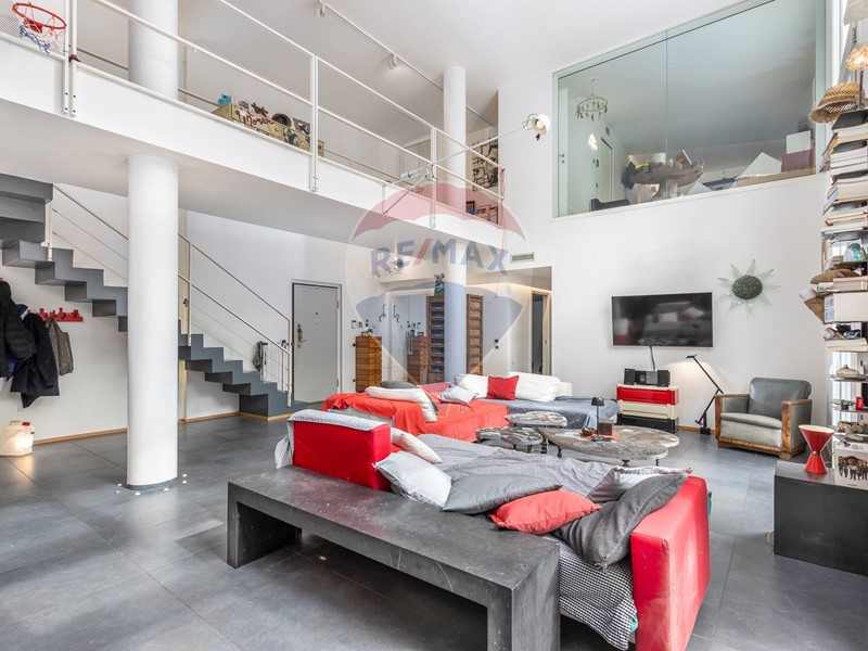 Loft in Vendita a Bergamo, 750'000€, 290 m²