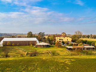 Villa in Vendita a Masio, 3'600'000&euro;, 3000 m²