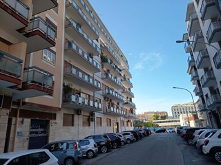 Appartamento in Vendita a Taranto, 195'000€, 141 m²