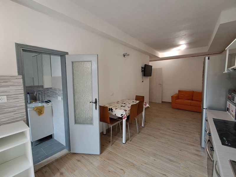 Quadrilocale in Affitto a Ferrara, 1'200€, 134 m²