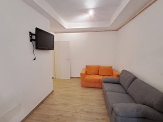 Quadrilocale in Affitto a Ferrara, 1'200&euro;, 134 m²