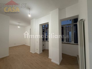 Bilocale in Vendita a Roma, 380'000€, 49 m²