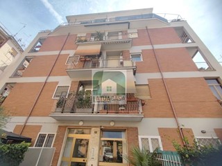 Trilocale in Vendita a Roma, 265'000€, 75 m²