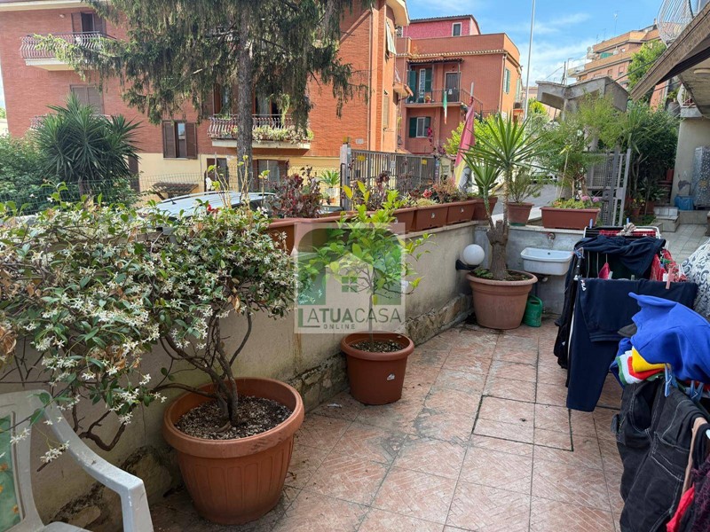 Bilocale in Vendita a Roma, 109'000€, 45 m²