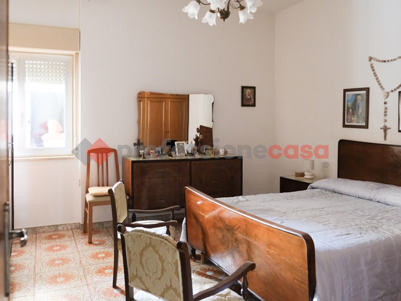 Trilocale in Vendita a San Filippo del Mela, 100'000&euro;, 113 m², con Box