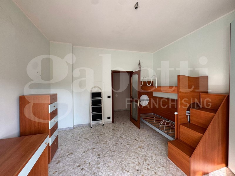 Quadrilocale in Vendita a Bari, 280'000€, 120 m²