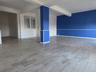 Negozio in Vendita a Milazzo, 250'000&euro;, 141 m²
