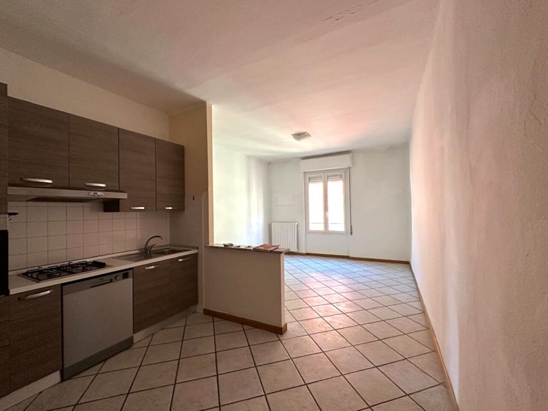 Trilocale in Affitto a Fiorenzuola d'Arda, 500€, 80 m²